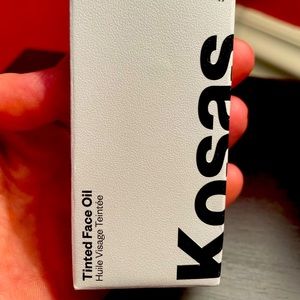 KOSAS Face Oil Foundation in Tone 03